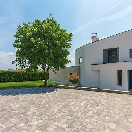 Villa Gordana *